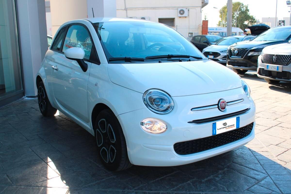 Fiat 500 1.0 hybrid Club 70cv con CarPLAY