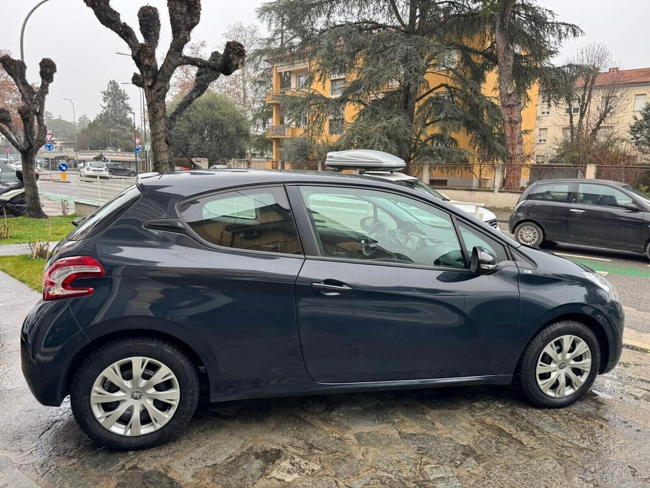 PEUGEOT 208 PureTech 68 3p ACT 72.000 KM