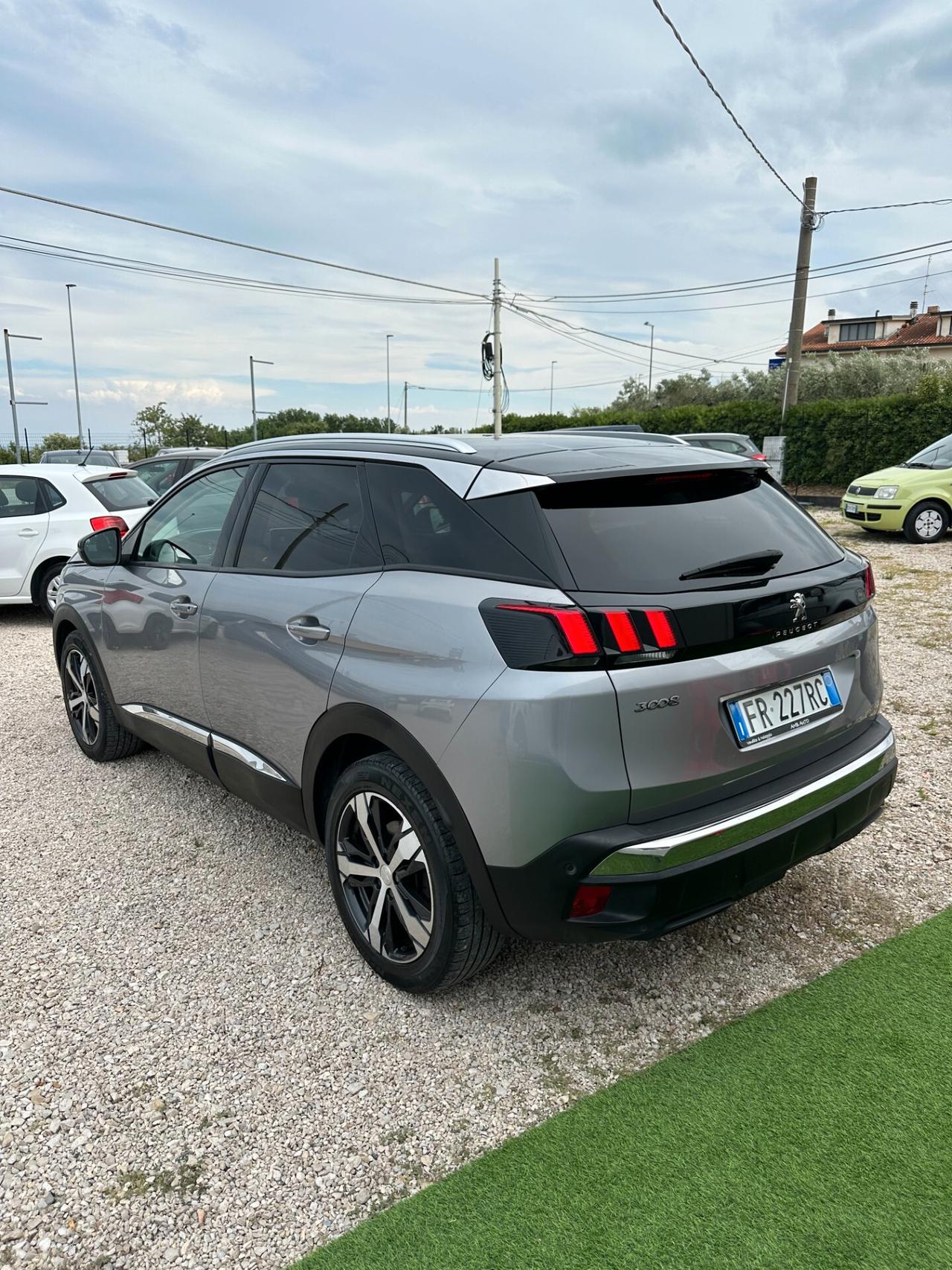 Peugeot 3008 BlueHDi 130 S&S Allure