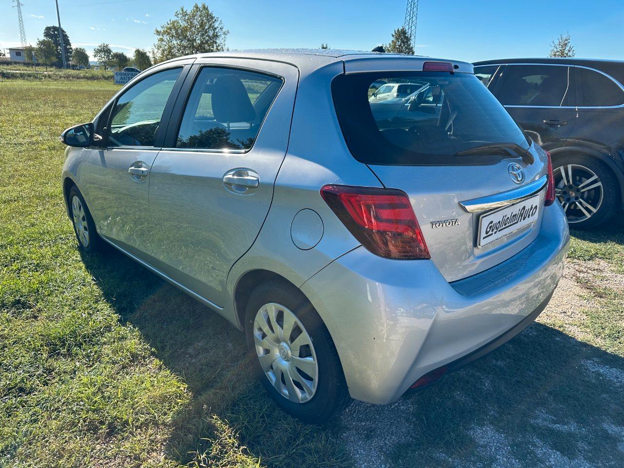 Toyota Yaris 5 Porte Yaris 5p 1.0 Active