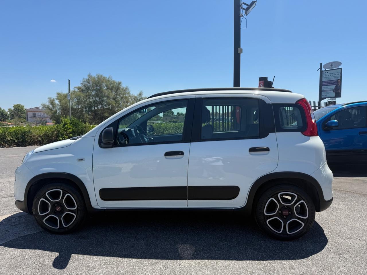 Fiat Panda 1.0 hybrid CITY LIFE Schermo 7"