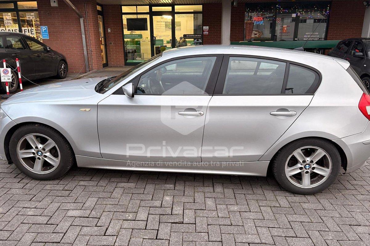BMW 118i cat 5 porte Eletta