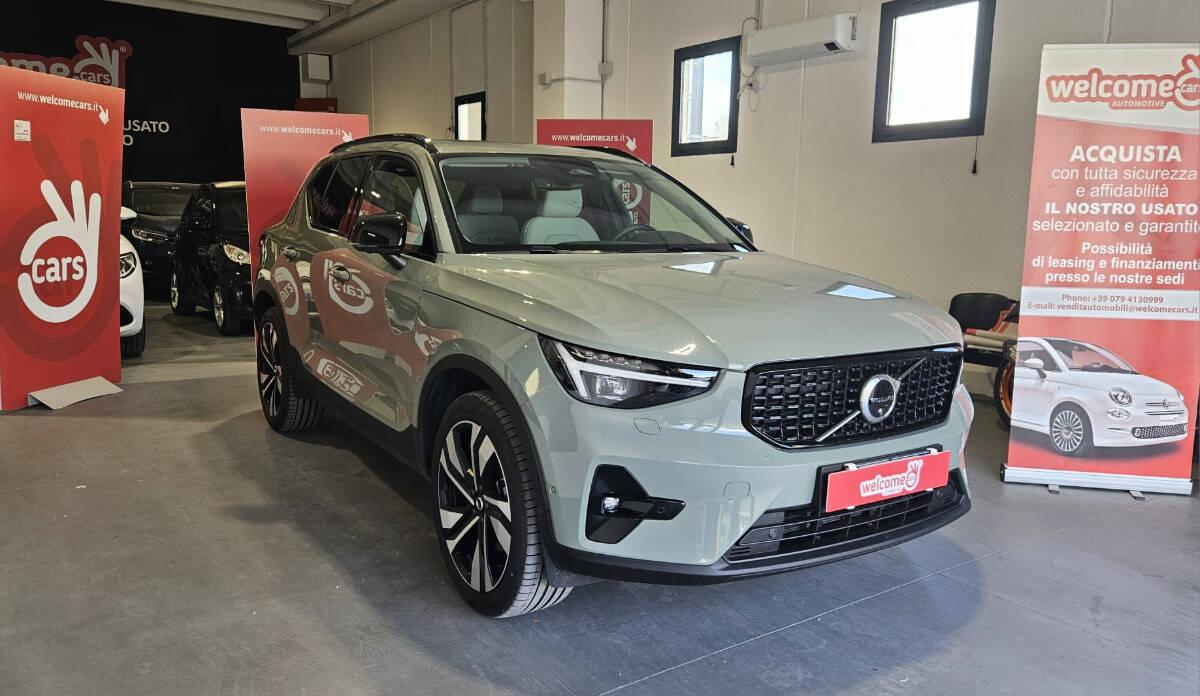 Volvo XC40 2.0 b3 Ultra Dark auto
