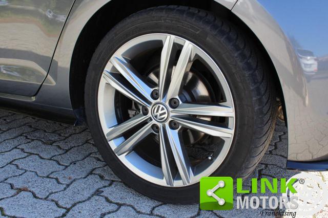 VOLKSWAGEN Golf 2.0 TDI 5p. DSG R-LINE BlueMotion Technology