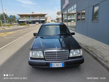 Mercedes-benz 200 MERCEDES BENZ AG 124 200 TE