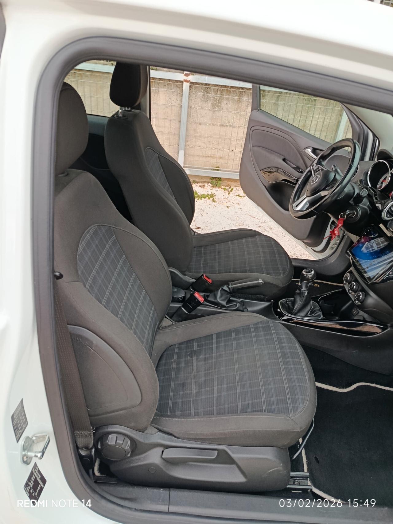 Opel Adam 1.4 87 CV GPL Tech White/Black Link