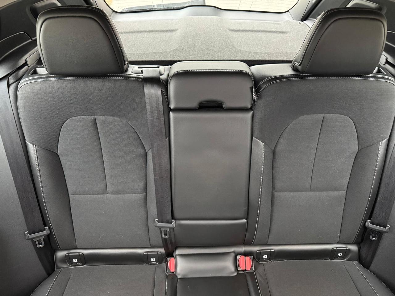 Volvo XC40 D4 Geartronic R-design (4x4) trazione integrale