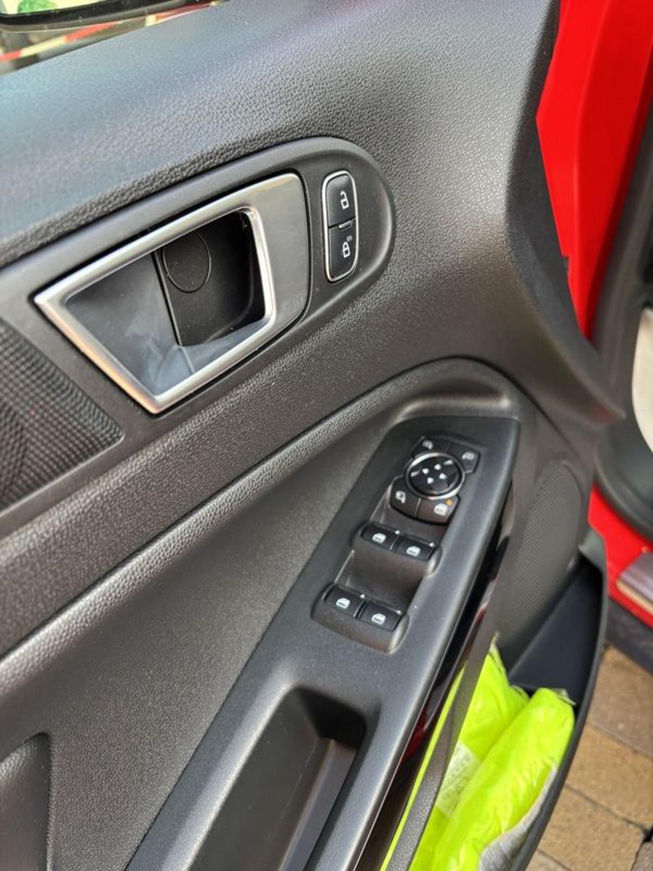 Ford EcoSport 1.5 TDCi 100 CV Start&Stop Titanium