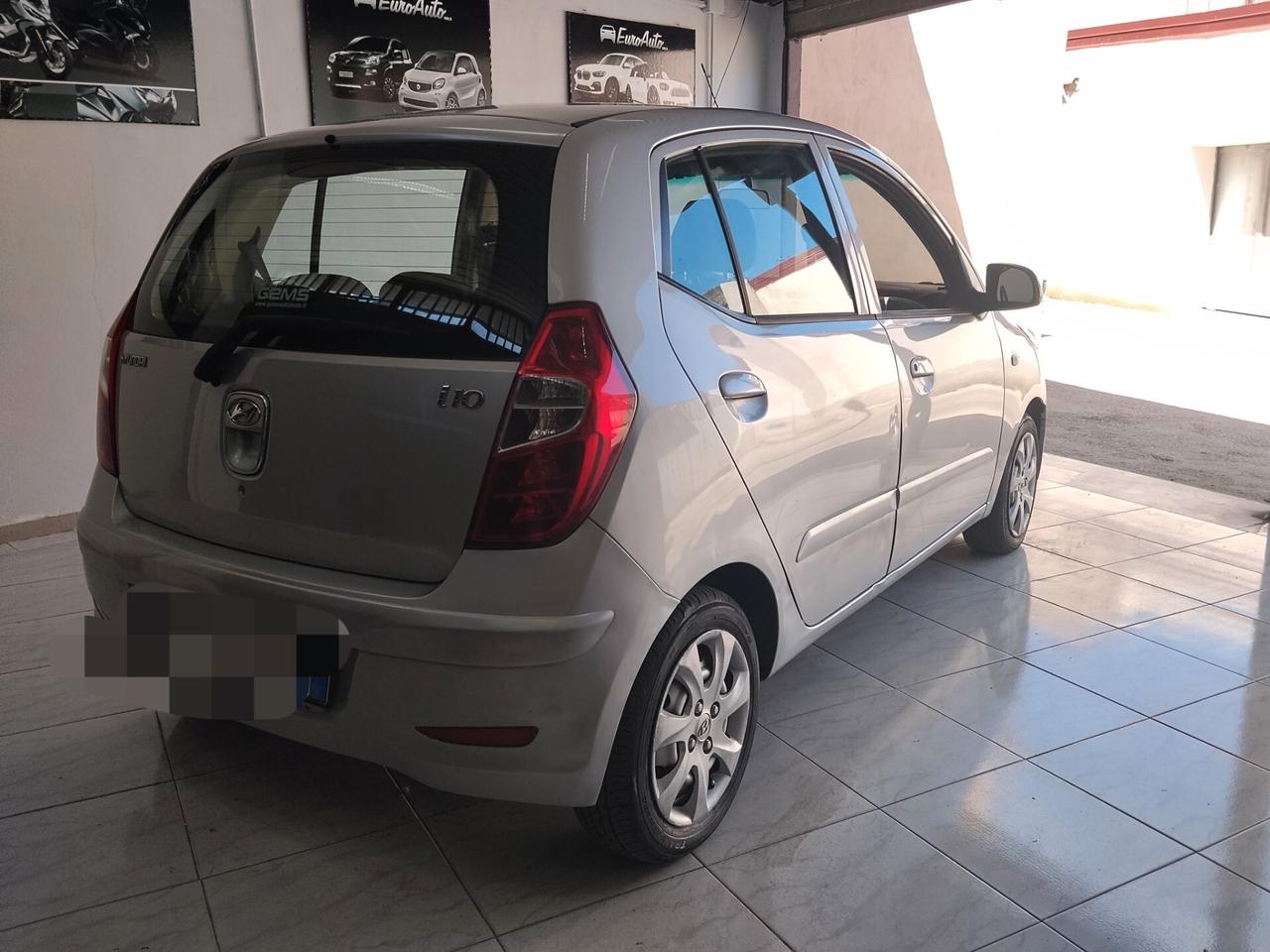 Hyundai i10 1.1 bnz/ GPL 2011 CON GARANZIA