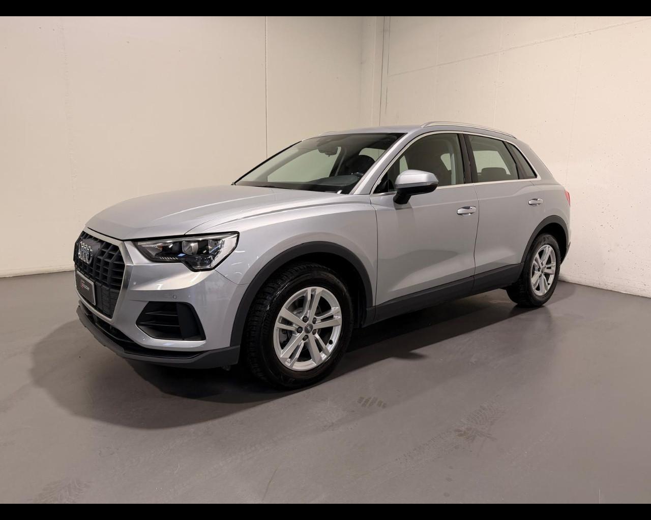AUDI Q3 35 TFSI S-TRONIC BUSINESS