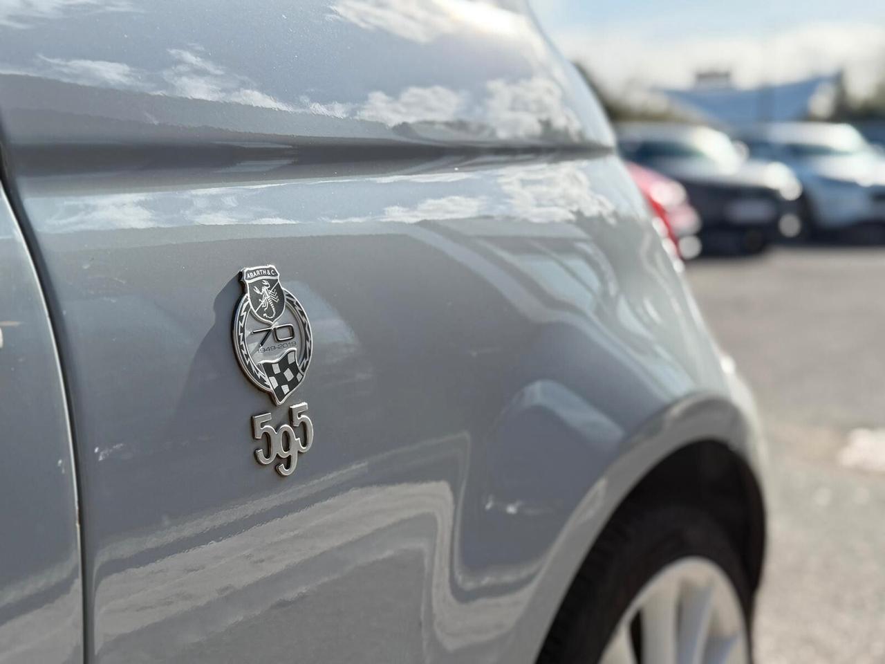 Abarth 595 1.4 Turbo T-Jet 180 CV Esseesse