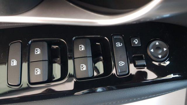 HYUNDAI Tucson 1.6 Hybrid BUSINESS
