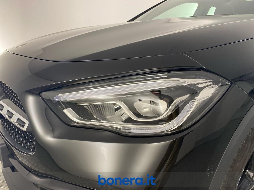 Mercedes GLA 200 200 D Premium 8G-DCT