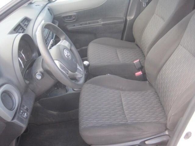 Toyota Yaris 1.0 5 porte Active