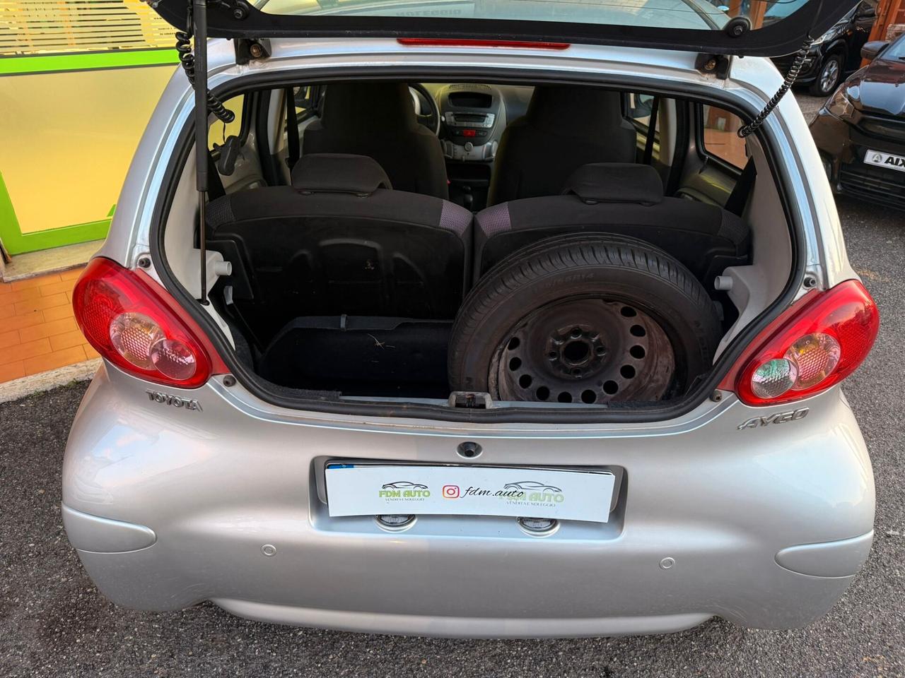 Toyota Aygo 1.0 12V VVT-i 5 porte Sol GPL