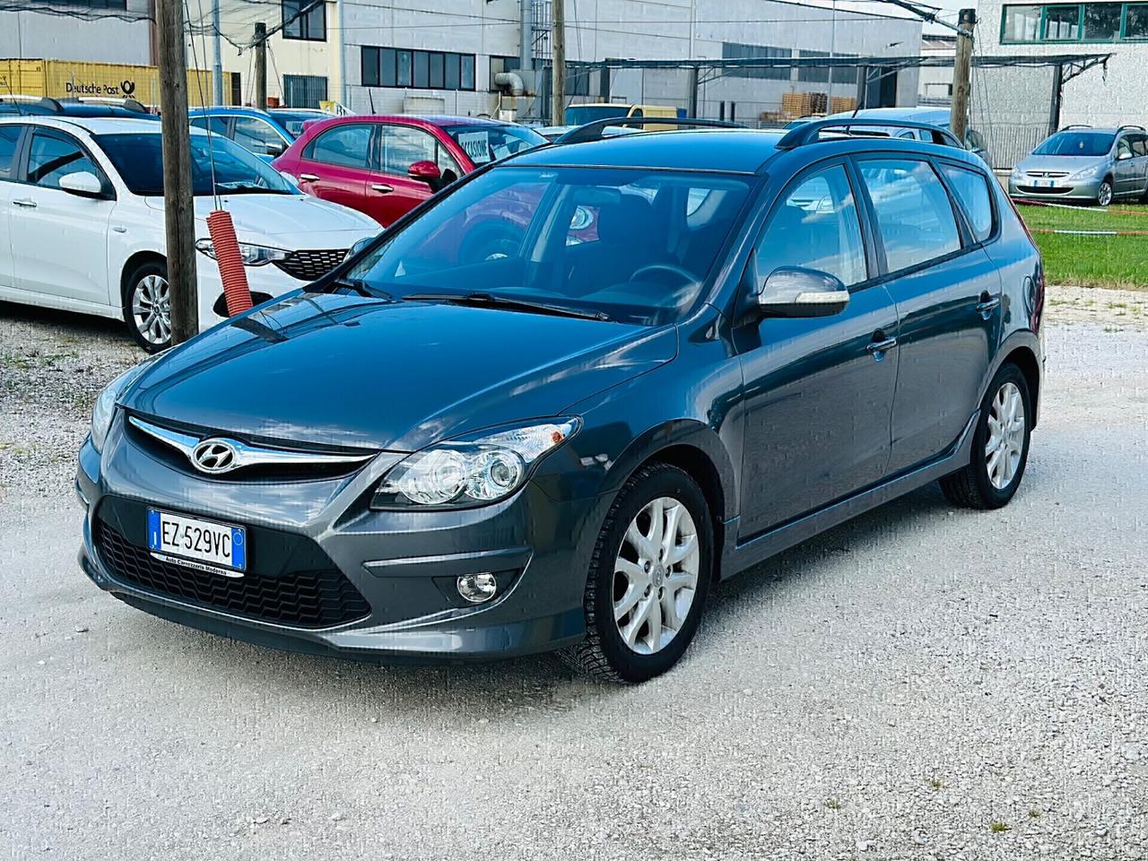 Hyundai i30 1.6 diesel 2011 Garanzia 12 mesi