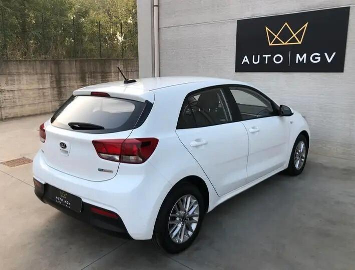 Kia Rio 1.0 T-GDi MHEV iMT Style-UNIPROPRIETARIO