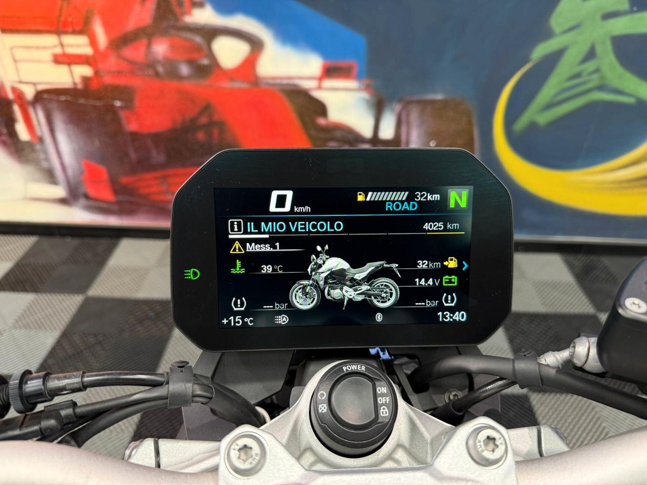 Bmw F 900 R (88223)