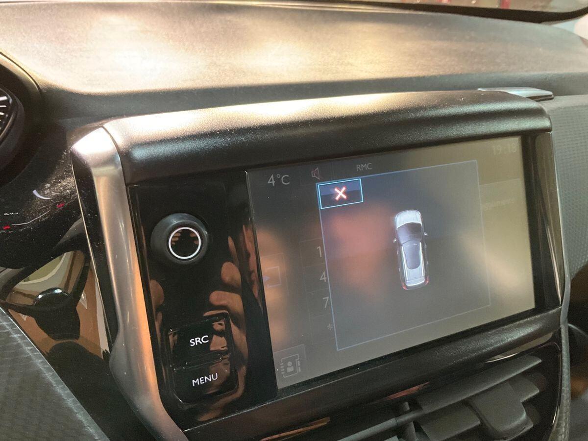 Peugeot 2008 1.6 e-HDi 115 CV Stop&Start Allure