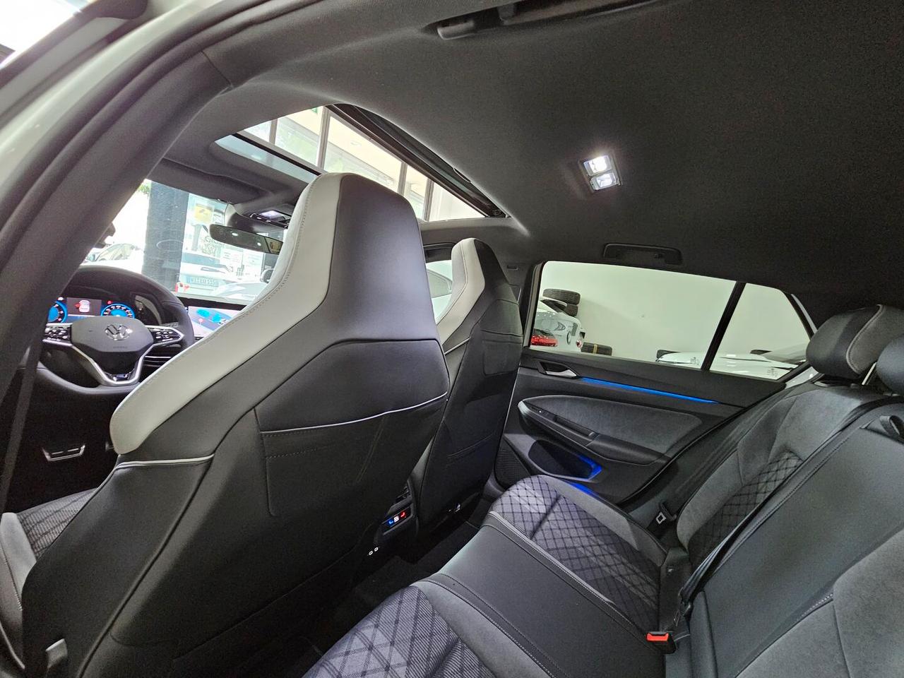 Volkswagen Golf R-Line Tetto Navi Camera C.18" RLine R Line