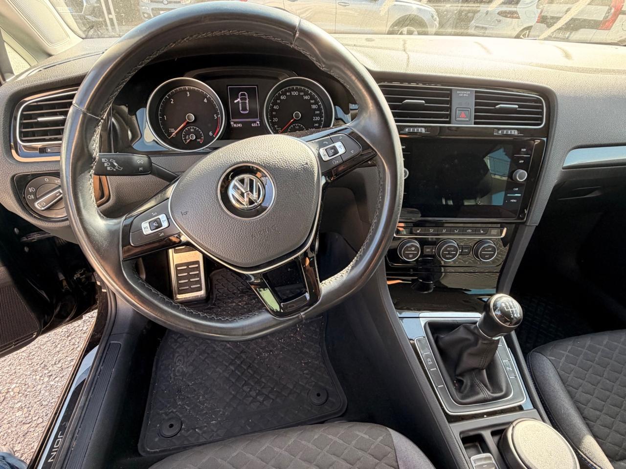 Volkswagen Golf 2.0 TDI 5p. Executive BlueMotion Technology