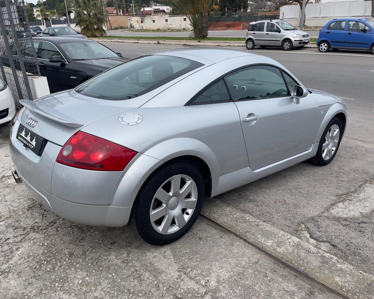 Audi TT Coupé 1.8 T 20V 179 CV cat