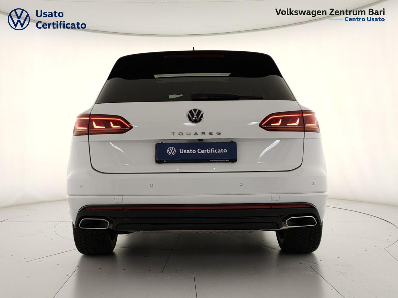 Volkswagen Touareg 3.0 v6 tdi elegance r-line exterior pack 231cv tiptronic