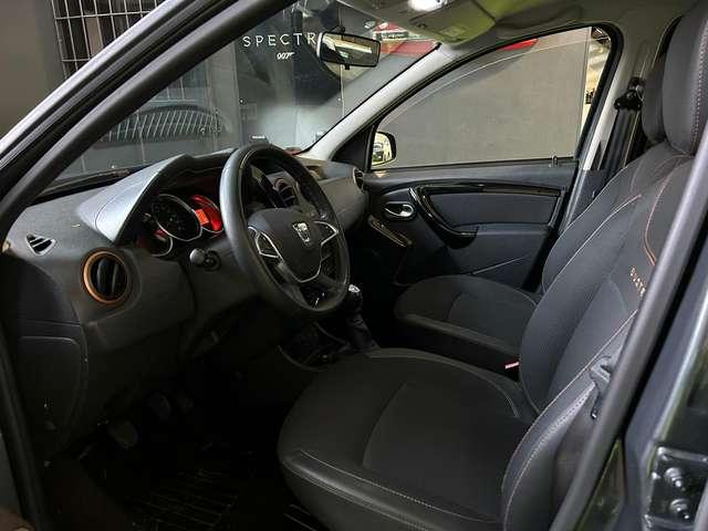 Dacia Duster Black Shadow 4x2 — SOLO 73.000KM—