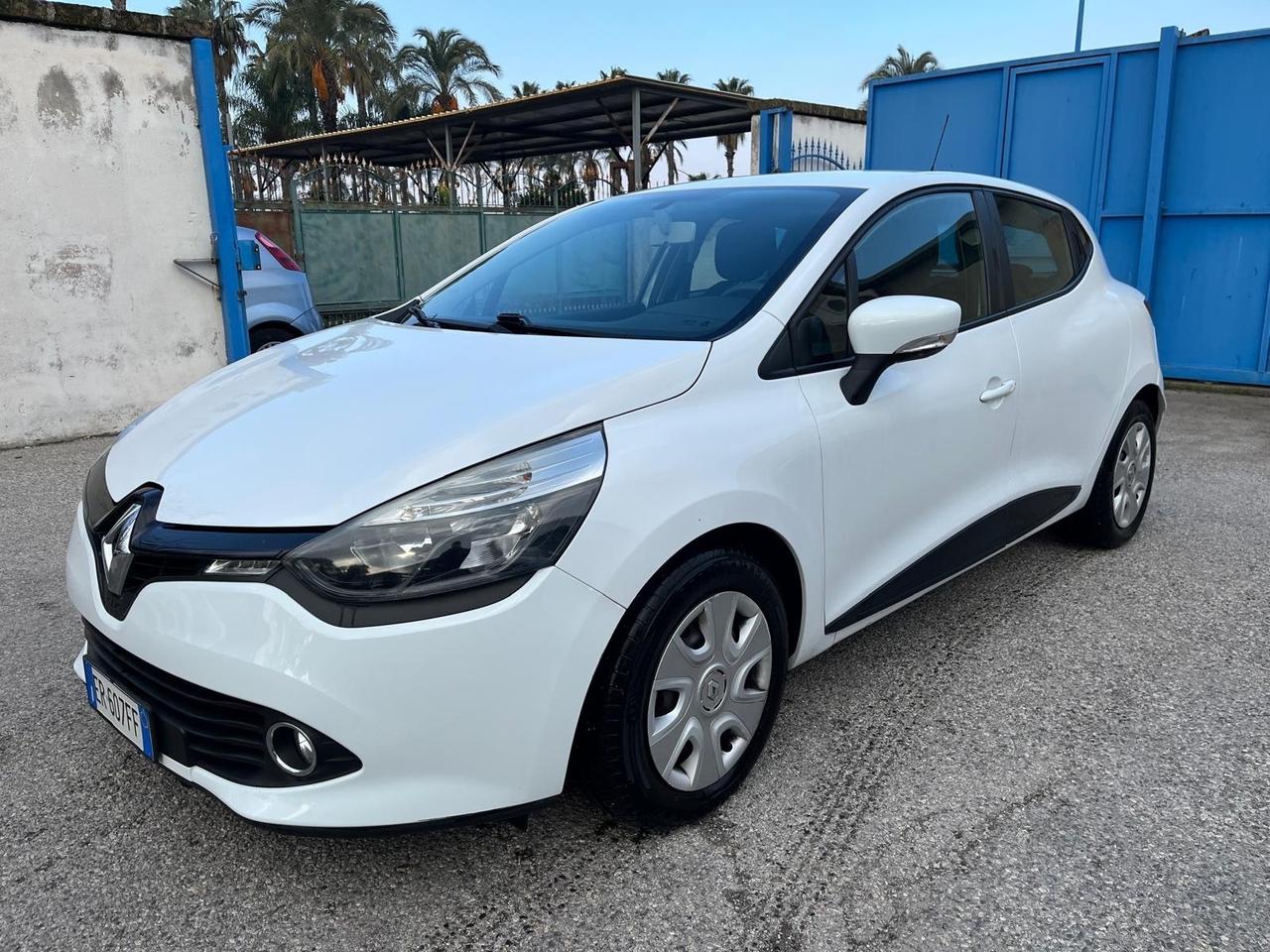 Renault Clio 5P-1.2 gpl -full -2013