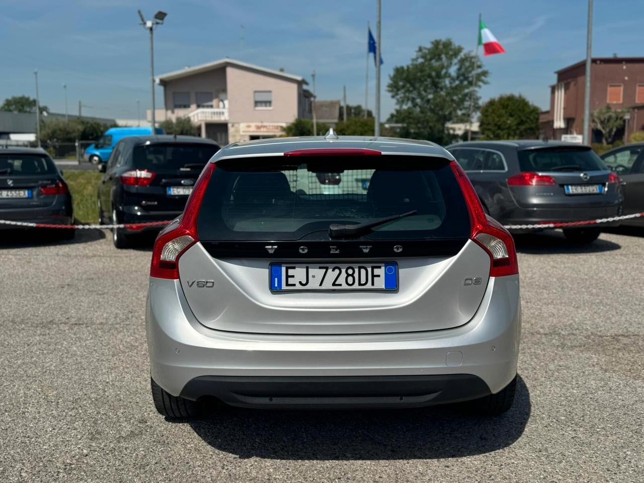 Volvo V60 D3 Momentum