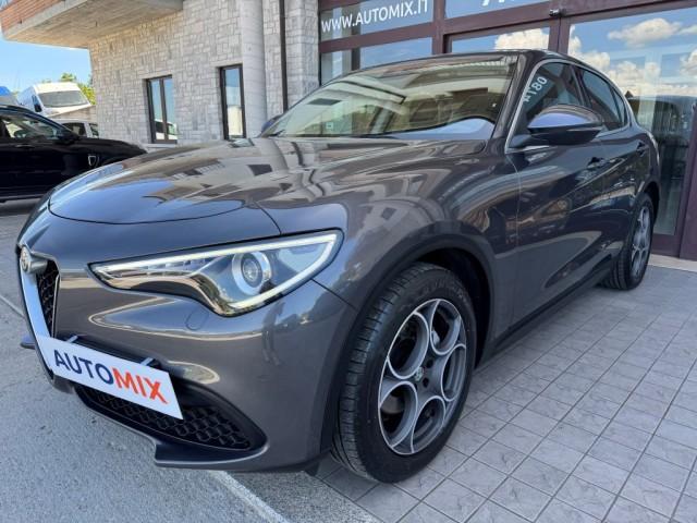 Alfa Romeo Stelvio 2.2 Turbo Diesel 180CV AT8 RWD Business