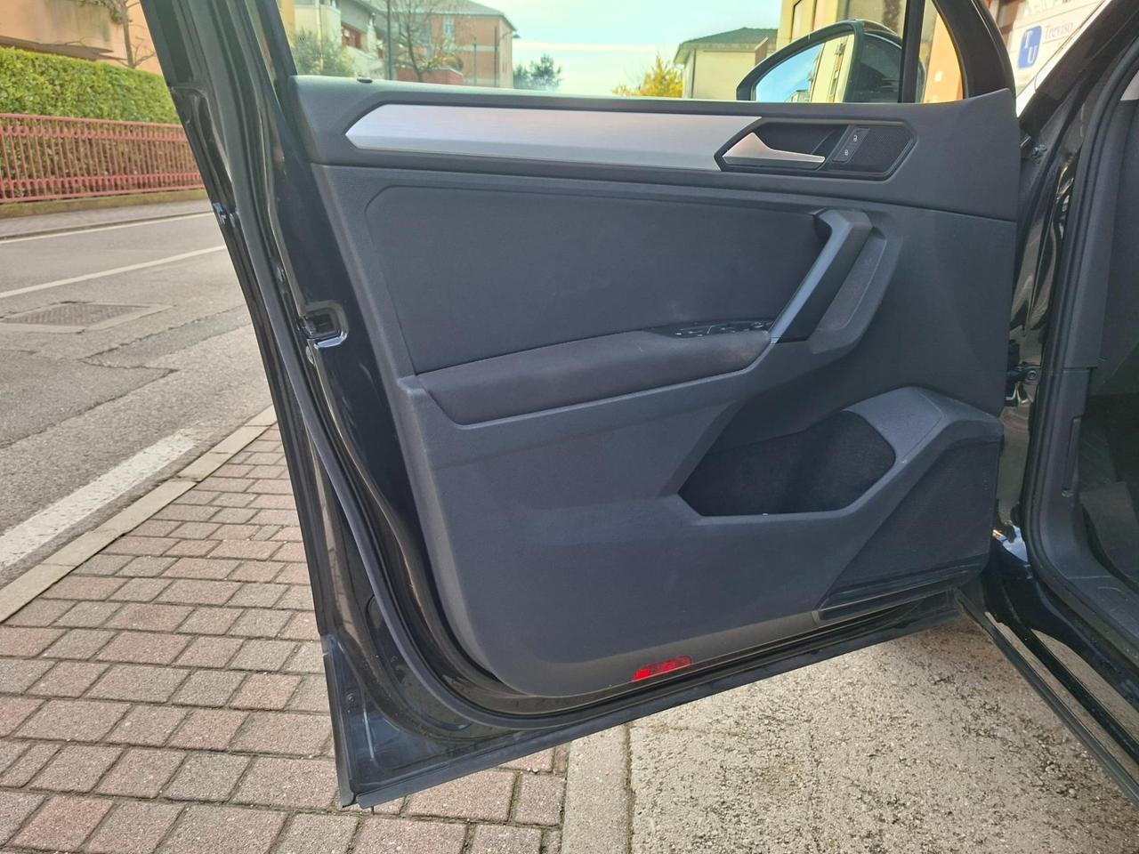 Volkswagen Tiguan 1.5 tsi Style 130cv R-line