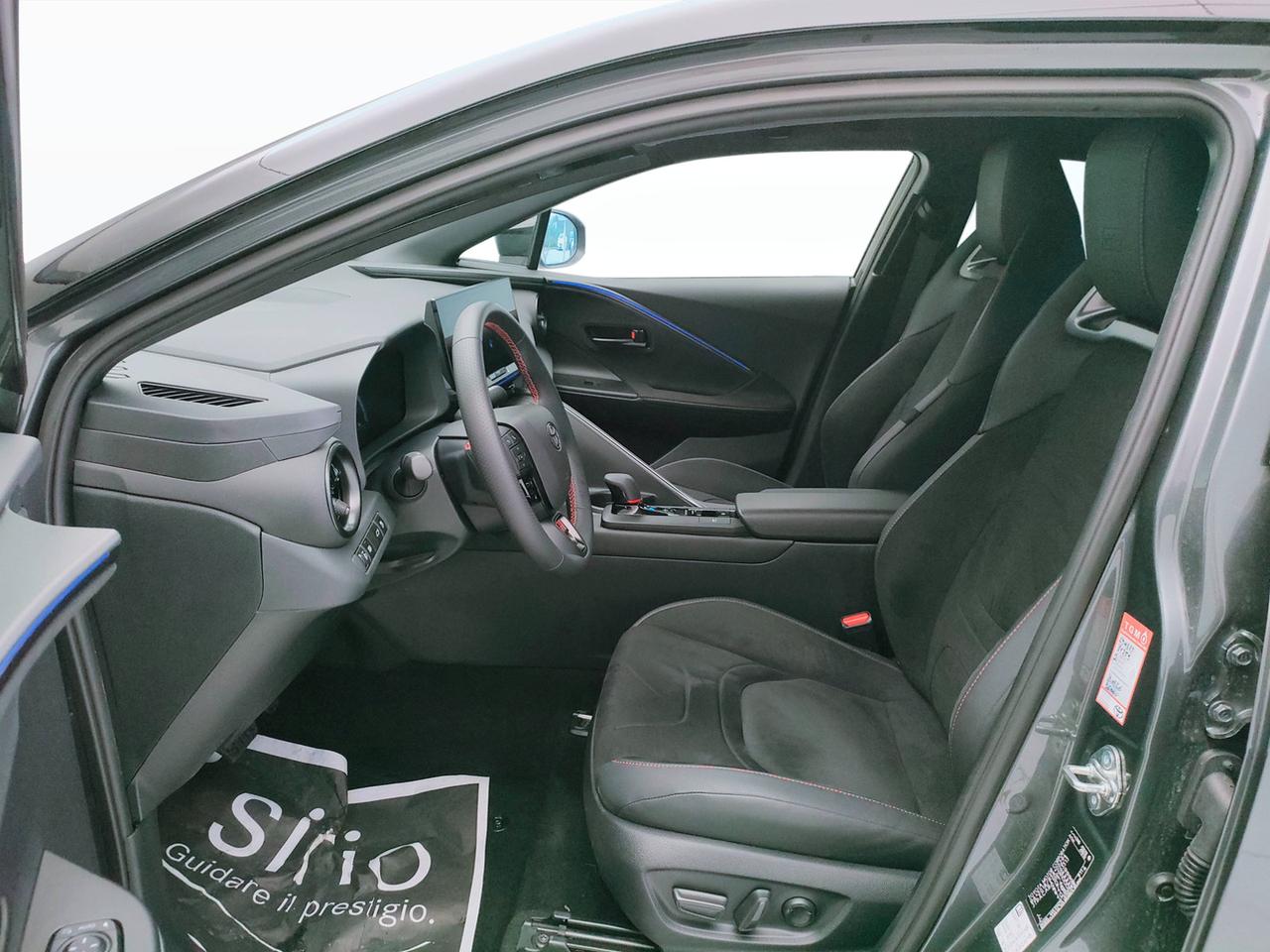 TOYOTA C-HR II 2023 - C-HR 2.0 hev GR Sport awd e-cvt