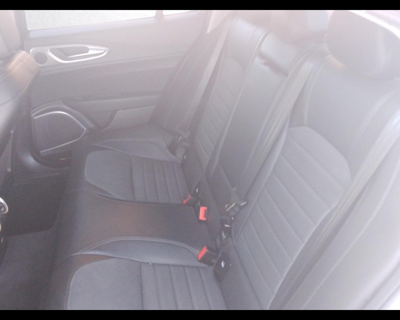 ALFA ROMEO Giulia (2016) - Giulia 2.2 Turbodiesel 190 CV AT8 Sprint