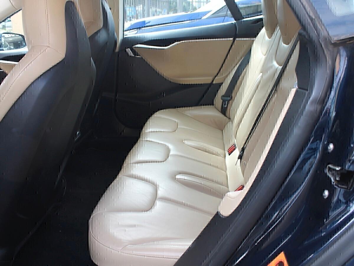 Tesla Model S 85 CHARGE e CONN DATI GRATIS A VITA