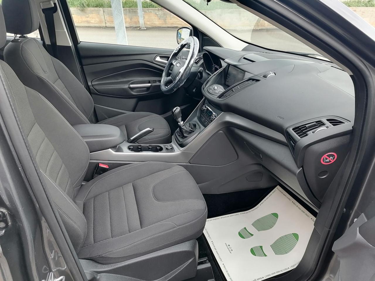 Ford Kuga 2.0 TDCI 120 CV **112.000 KM** TITANIUM 2016