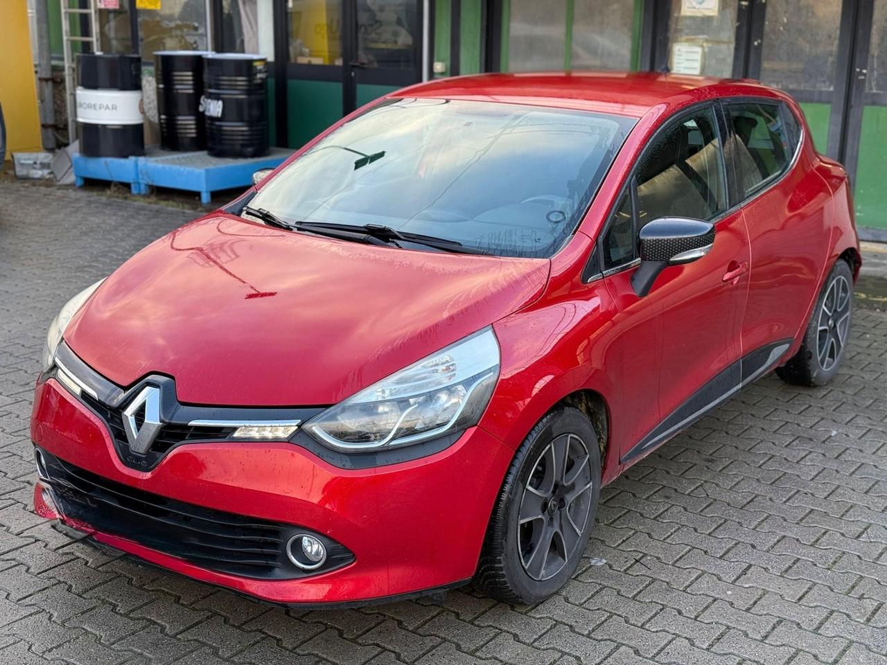 Renault Clio 1.5 75CV 5 porte Costume National