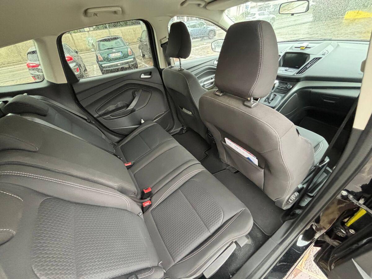 Ford Kuga 2.0 tdci Business s&s 2wd 120cv powershift my19.25