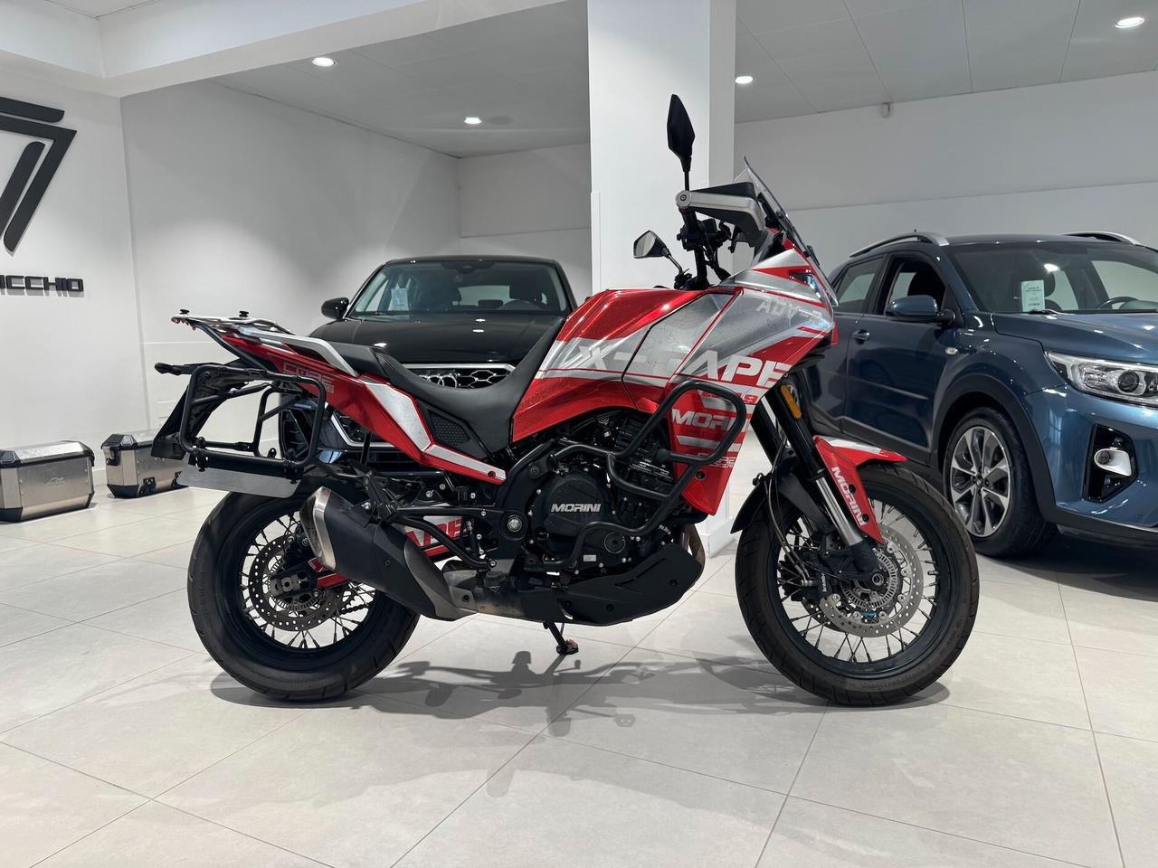 Moto Morini X-Cape 649 Raggi