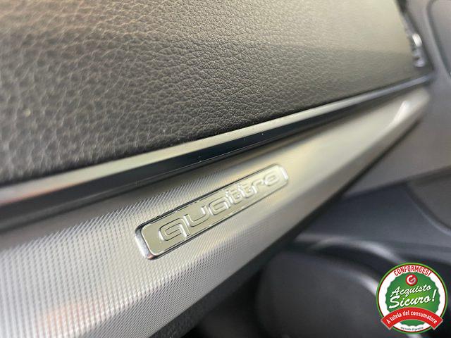 AUDI Q5 40 TDI quattro S tronic Business Sport