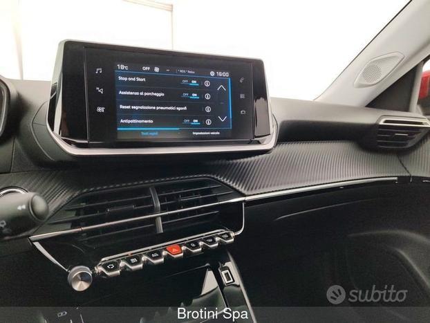 Peugeot 2008 BlueHDi 130 EAT8 S&S Allure