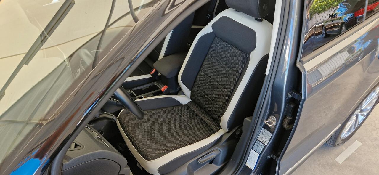 Volkswagen T-Roc 2.0 TDi 150cv 4MOTION Advanced Sport
