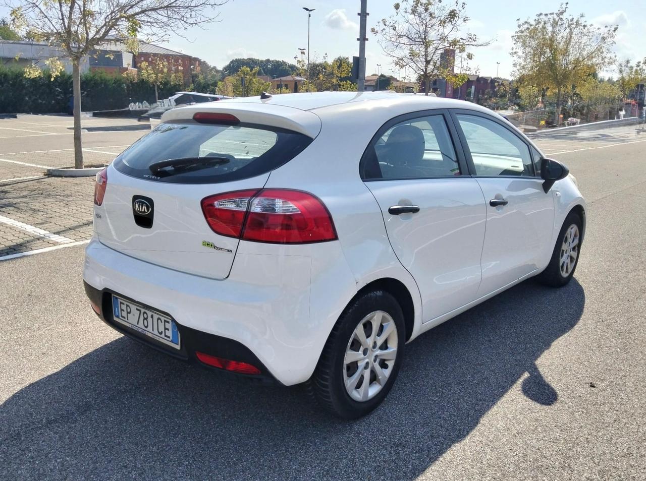 Kia Rio 1.1 CRDi WGT 5P*Cerchi*Start&Stop*Aux