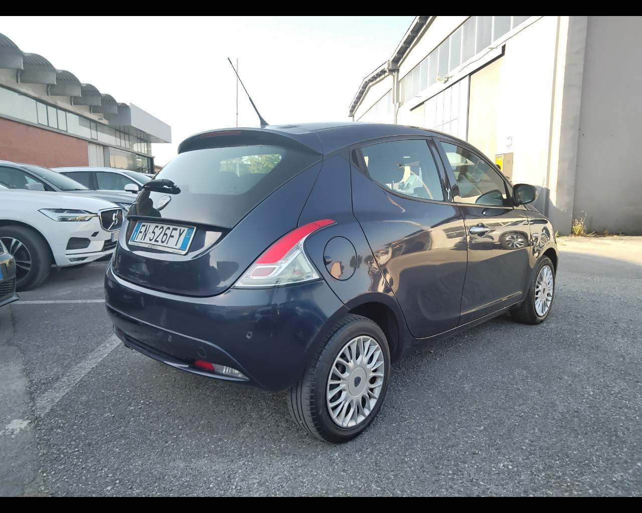 LANCIA Ypsilon III 2015 - Ypsilon 1.2 Gold 69cv my16