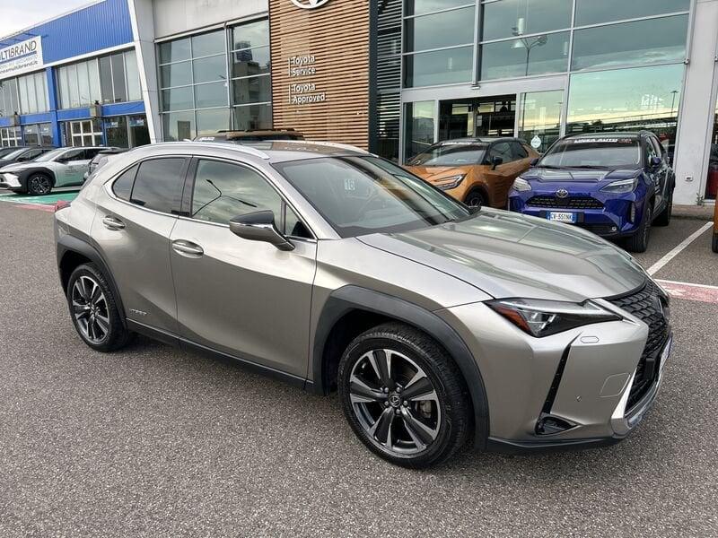 Lexus UX Hybrid Premium