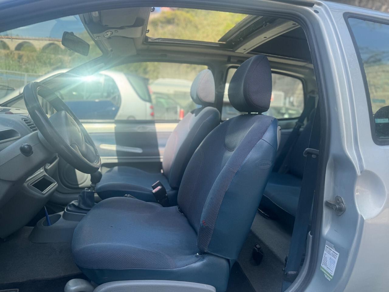 Renault Twingo 1.2i 16V 2004 tetto apribile full optional