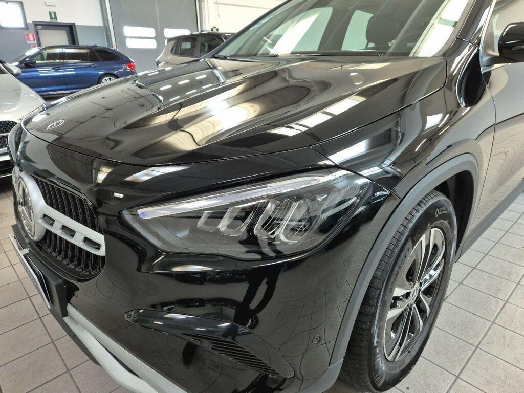 Mercedes GLA 180 180 D Advanced 8G-DCT