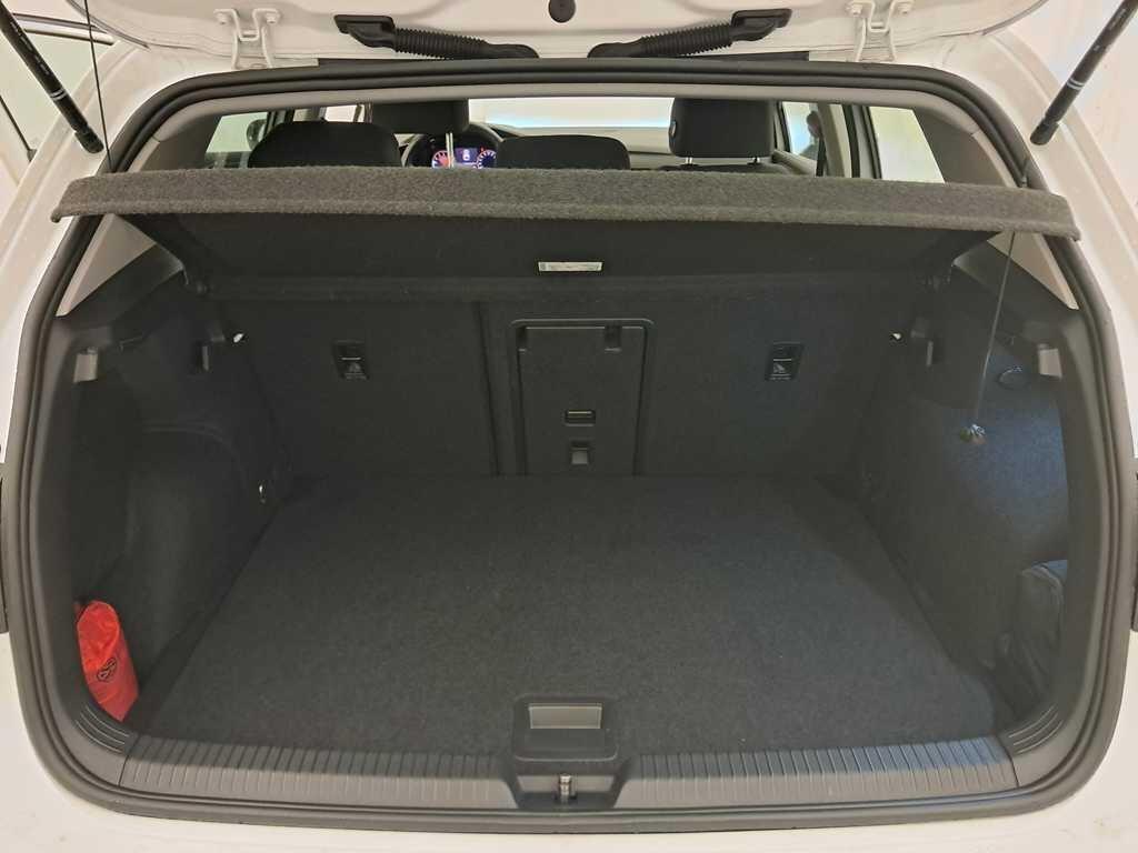 Volkswagen Golf 1.5 TGI Life 130cv LED, Virtual, Navi, ACC