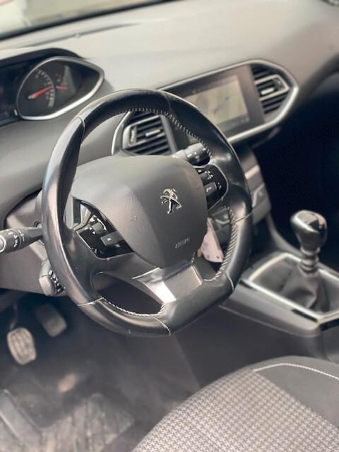 Peugeot 308 BlueHDi 100 S&S SW Business