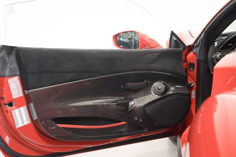 Ferrari 488 488 Pista